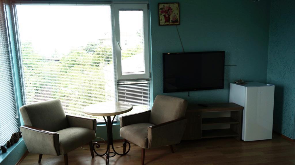 TJ Guest House Makhinjauri Chambre photo