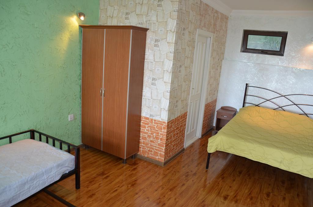 TJ Guest House Makhinjauri Extérieur photo