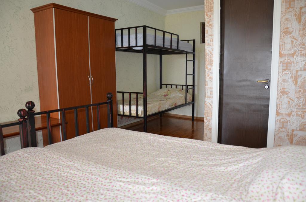 TJ Guest House Makhinjauri Extérieur photo